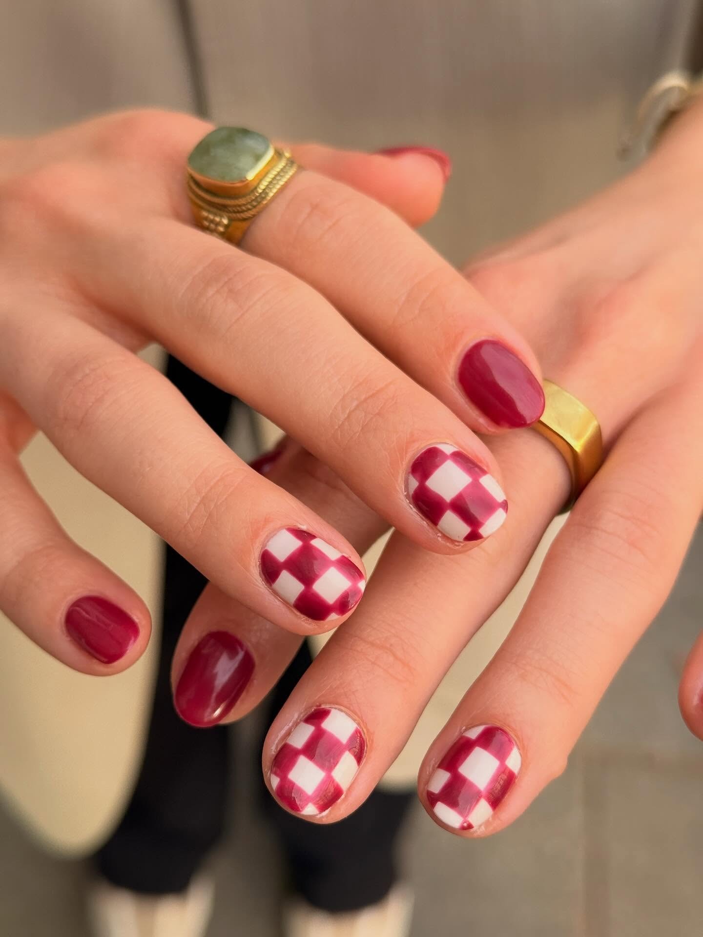 Red white checkered nails